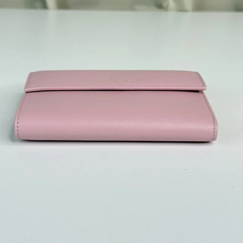Gucci Pink Leather Small Wallet Elegant with Classic Logo Design Compact - Picture 6 of 8